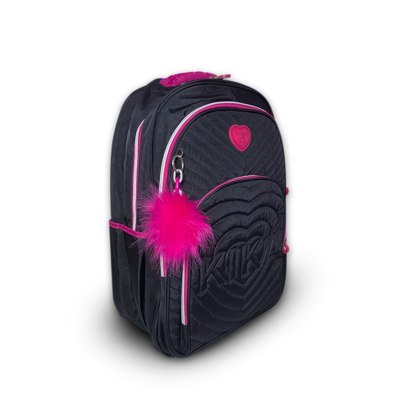 MOCHILA KIKA COM CHAVEIRO POMPOM