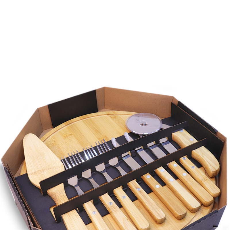 CONJ. PARA PIZZA EM BAMBU 35 CM  11 PCS 