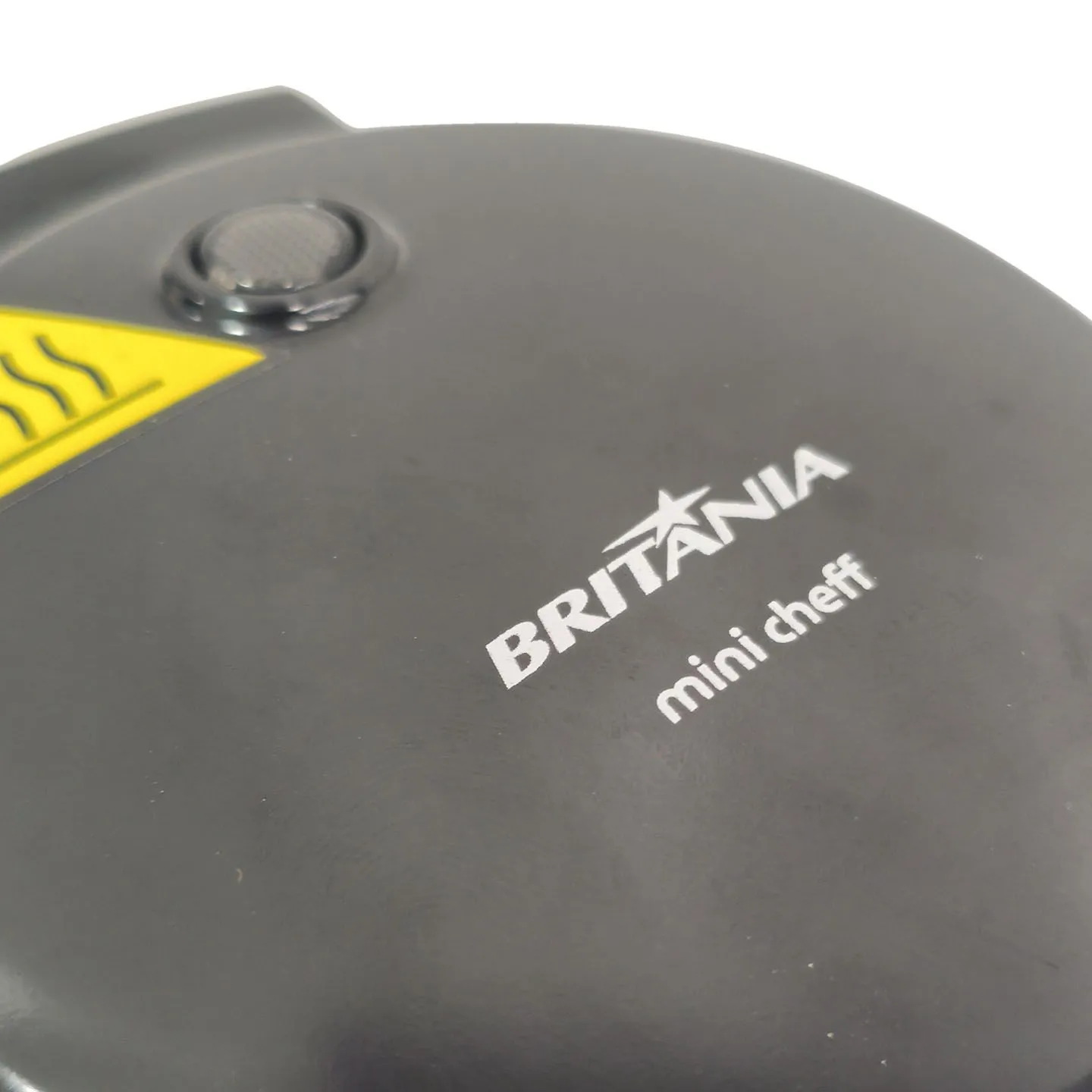 MINI MÁQUINA DE WAFFLE MAKER BWM01A 220V