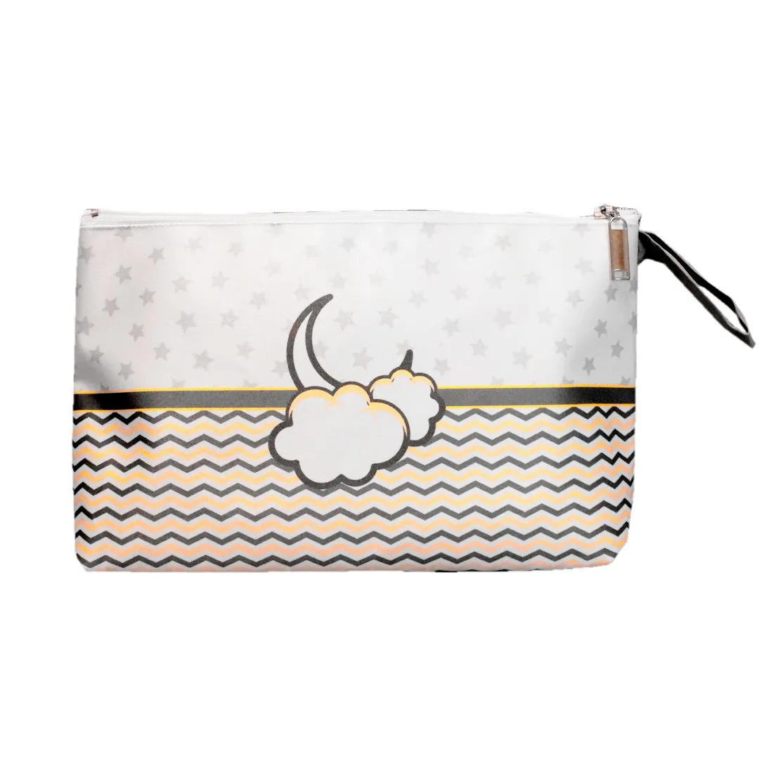 NECESSAIRE TRIANGULAR